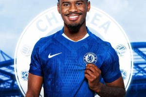 1夜4大转会敲定！穆勒加盟新队，切尔西迎第5签，德甲冠军大肆拆解