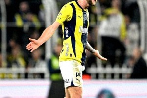 三百万差价!费内巴切引援拖沓,穆帅或将迎来“半成品阵容” 三百万差价!费内巴切引援拖沓,穆帅或将迎来“半成品阵容”