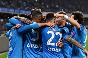 周六035意甲:那不勒斯VS科莫,精选比赛前瞻! 周六035意甲:那不勒斯VS科莫,精选比赛前瞻!