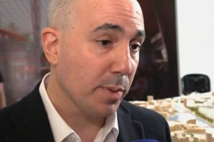 曼联巨头解释转会停滞原因！豪言2028年英超可夺冠，黑暗已经过去