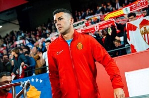 对坐替补席不满,西甲球队副队长被撤职 对坐替补席不满,西甲球队副队长被撤职