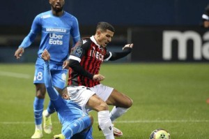 法甲:雷恩 VS 里昂,榜首劲旅能否客场奏凯? 法甲:雷恩 VS 里昂,榜首劲旅能否客场奏凯?