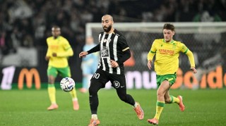 法甲第16轮最新积分榜揭晓：昂热大胜南特，榜首朗斯意外领跑