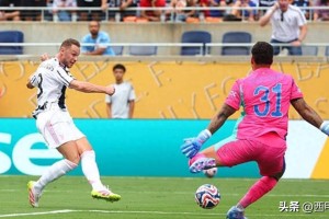 埃德森表态留曼城，比赛失误送球，球迷质疑下季是否继续守门