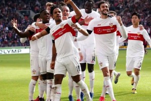 德甲：莱红牛VS斯图加特，拨得云开见日出，苦盼雨霁现彩霞