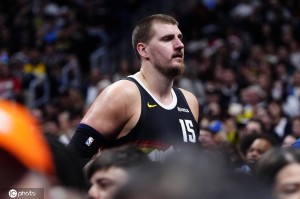 震古烁今！约基奇成为NBA历史首位轰下55+15+15的球员