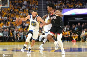 库里季后赛得分超越托尼-帕克 跻身历史前十 库里季后赛得分超越托尼-帕克 跻身历史前十