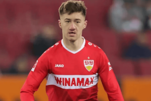 OD资讯:曼联中场引援或锁定德甲猛将 OD资讯:曼联中场引援或锁定德甲猛将