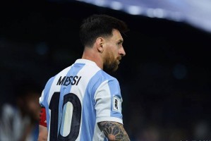 阿尔瓦雷斯力挺梅西：历史第一人，西甲GOAT和最佳终结者！