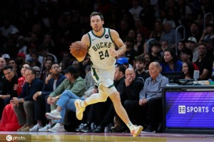 康诺顿深情告别雄鹿 效力7个赛季并跟随球队夺冠 康诺顿深情告别雄鹿 效力7个赛季并跟随球队夺冠