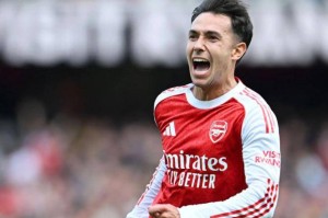 太燃了！3-2险胜后阿森纳再晋级，17天6战硬刚4大豪门，四线冲冠有戏