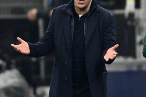 利物浦主帅斯洛特：我没有任何理由不希望萨拉赫留下