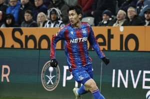 29岁日本国脚镰田大地：从意甲沉寂到英超重生