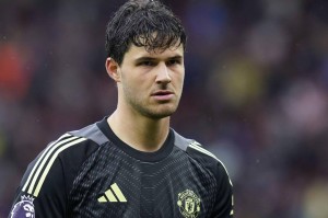 一日英超动向:拉门斯自信会在曼联证实自己,媒体对比阿尔特塔阿莫林 一日英超动向:拉门斯自信会在曼联证实自己,媒体对比阿尔特塔阿莫林