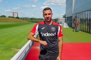 官方：阿森纳U21主教练穆罕默德-阿里加盟布伦特福德，担任助教