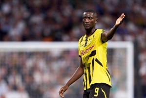 世俱杯:多特蒙德vs弗鲁米嫩塞,大黄蜂进攻强劲,防线受伤困扰 世俱杯:多特蒙德vs弗鲁米嫩塞,大黄蜂进攻强劲,防线受伤困扰