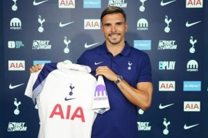 回归英超！拜仁中场帕利尼亚租借加盟热刺 含买断选项