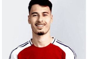 要多少钱？法尔克：拜仁正讨论引进24岁的阿森纳边锋马丁内利