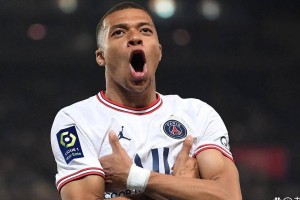 维尼修斯需正视自身定位,力压姆巴佩的梦想恐成泡影 维尼修斯需正视自身定位,力压姆巴佩的梦想恐成泡影