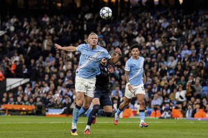 体坛联播｜曼城击败那不勒斯，拉什福德双响助巴萨开门红