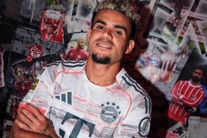 飙升第3!拜仁此前仅花230万欧德甲倒2,签迪亚斯后跃升至第3 飙升第3!拜仁此前仅花230万欧德甲倒2,签迪亚斯后跃升至第3