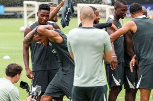 欧足联官方:切尔西巴萨等俱乐部因财务违规被罚款 欧足联官方:切尔西巴萨等俱乐部因财务违规被罚款