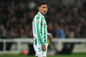 西甲生死战！西班牙人主场保级冲刺，贝蒂斯客场背水一战