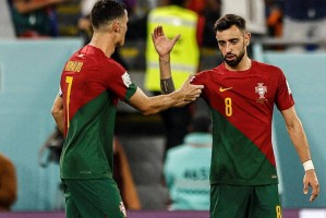 6000万英镑!曼联欲明夏甩卖队长,C罗亲自出面相邀,薪资翻倍 6000万英镑!曼联欲明夏甩卖队长,C罗亲自出面相邀,薪资翻倍