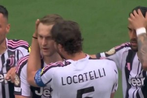 世俱杯三连胜，5-2！两场狂飙11球，曼城夺头名，意甲豪门遭碾压