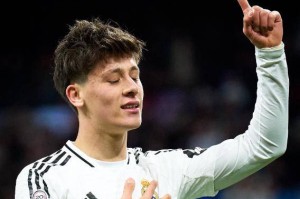 皇马新援居莱尔:绝佳组织者兼射手,备受瞩目 皇马新援居莱尔:绝佳组织者兼射手,备受瞩目