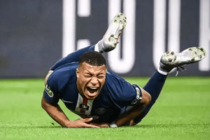 从四大皆空到欧冠封王,姆巴佩与登贝莱的金球奖对照 从四大皆空到欧冠封王,姆巴佩与登贝莱的金球奖对照