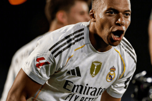 西甲战报:7分钟2红牌!皇马1-0险胜赫塔菲 姆巴佩制胜 维尼修斯造双红牌 西甲战报:7分钟2红牌!皇马1-0险胜赫塔菲 姆巴佩制胜 维尼修斯造双红牌