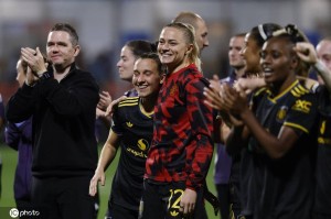 曼联女足1-0马德里竞技女足 取得赛事两连胜</title>
        
    <title>曼联女足1-0马德里竞技女足 取得赛事两连胜 曼联女足1-0马德里竞技女足 取得赛事两连胜</title>
        
    <title>曼联女足1-0马德里竞技女足 取得赛事两连胜