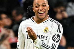 养伤66天皇马1.8亿巨星回归!今晚出战:冲击西甲开局5连胜 养伤66天皇马1.8亿巨星回归!今晚出战:冲击西甲开局5连胜