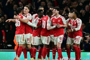 6连胜！阿森纳强势挺进欧冠16强，穆里尼奥带队2-0击败意甲冠军