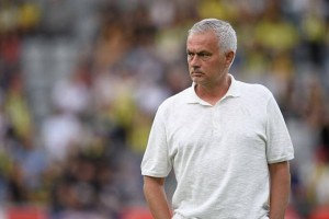 穆里尼奥7次解约，逾9亿身家成为教练圈顶级赚手