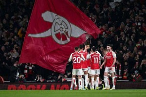 阿森纳，对阵，巴黎圣曼，欧冠半决赛打响：残阵枪手对抗法甲霸主，胜负难料！