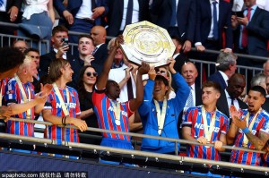 热刺豪掷6亿锁定埃泽?北伦敦双雄的转会暗战升级 热刺豪掷6亿锁定埃泽?北伦敦双雄的转会暗战升级