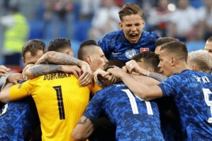 周日027 西甲 西班牙人VS皇家贝蒂斯，比分预测