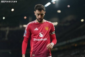 一日英超动向：曼联热刺双双输球水平遭质疑，塔帅再不夺冠就走人