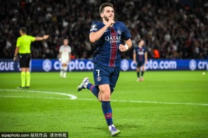 登贝莱荣膺金球奖!法甲新星如何改变足球格局? 登贝莱荣膺金球奖!法甲新星如何改变足球格局?