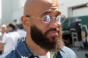 曝曼联签姆贝莫只差数百万差价!新中锋不是太贵就是高风险,恐最后才引进 曝曼联签姆贝莫只差数百万差价!新中锋不是太贵就是高风险,恐最后才引进