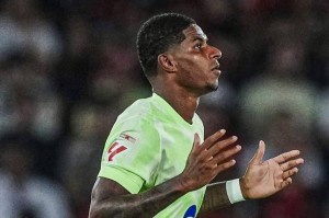 巴萨欲买断拉什福德合同至2030：降薪再签长约