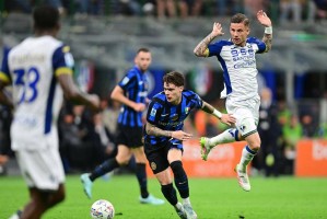 国际米兰以轮换阵容1-0小胜维罗纳，提前为欧冠对阵巴萨留力