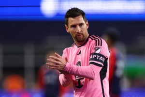 贝克汉姆盛赞梅西:无可匹敌,最接近者竟是亚马尔 贝克汉姆盛赞梅西:无可匹敌,最接近者竟是亚马尔