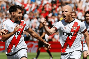 西甲焦点战前瞻：巴列卡诺主场复仇！残阵硬撼“客场虫”奥萨苏纳