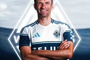 1夜4大转会确定！穆勒新东家确定，切尔西第5签，德甲冠军遭肢解