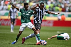 金花四溅!巴西德比原始狂野,切尔西踢了5个小时,世俱杯才开始 金花四溅!巴西德比原始狂野,切尔西踢了5个小时,世俱杯才开始