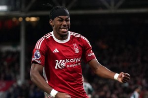 5500万英镑！埃兰加即将加盟纽卡斯尔 曼联获转会分成600万