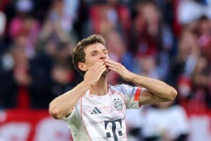 穆勒的告别仪式：见证双重剧本，德甲最后一天尽显戏剧魅力